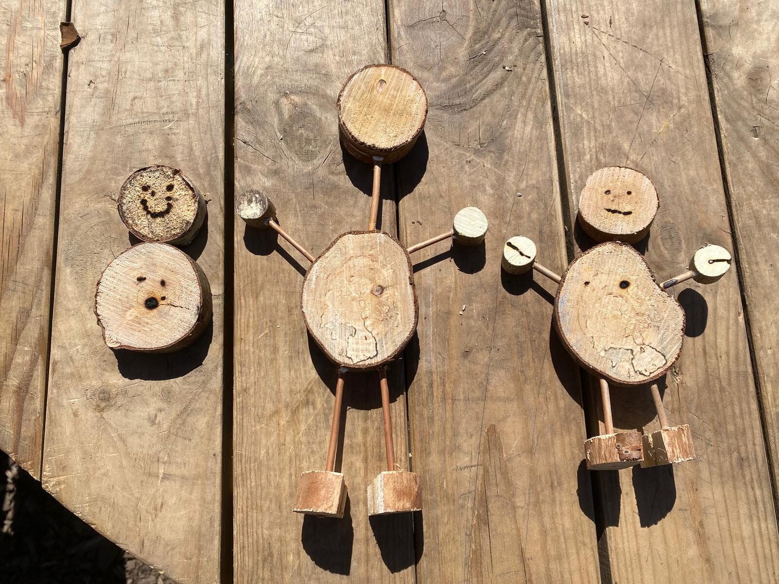 Learners at The Stable School explored hands-on Bushcraft skills during their Friday DIVE activity, creating these unique wooden faces using magnifying glasses to safely scorch and etch intricate facial features. This engaging outdoor learning experience supports creativity, problem-solving and fine motor development, while helping learners build confidence through practical, nature-based education.